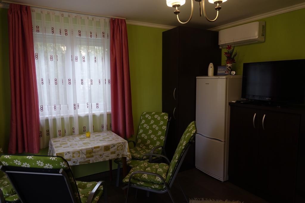Mesteri Apartman Екстер'єр фото